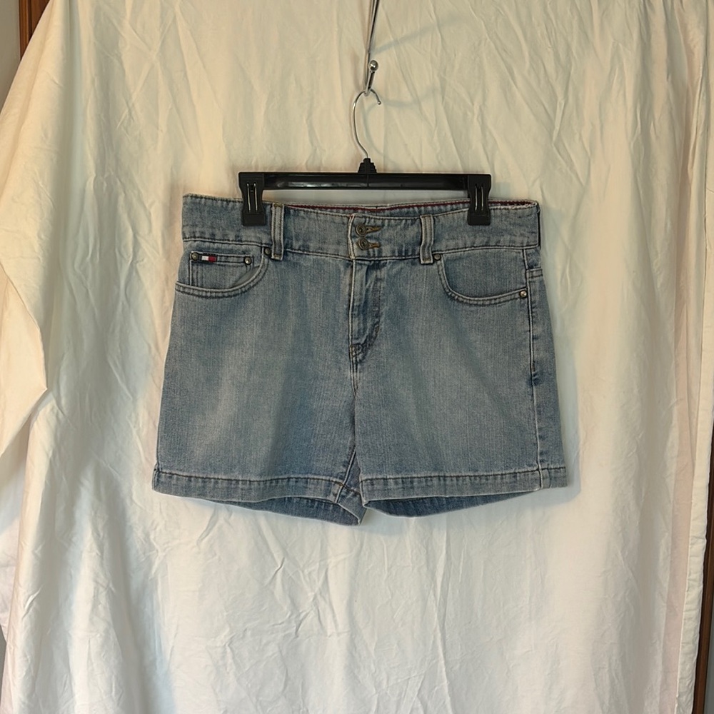 Tommy Hilfiger Blue Jean Shorts Relaxed Fit Size 8